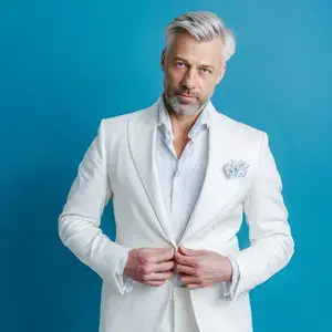 Headshot Generator Vizbull Photos image number 21